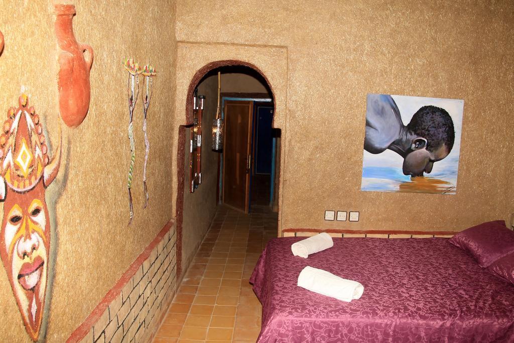 Hôtel La Gazelle Bleue à Merzouga Extérieur photo