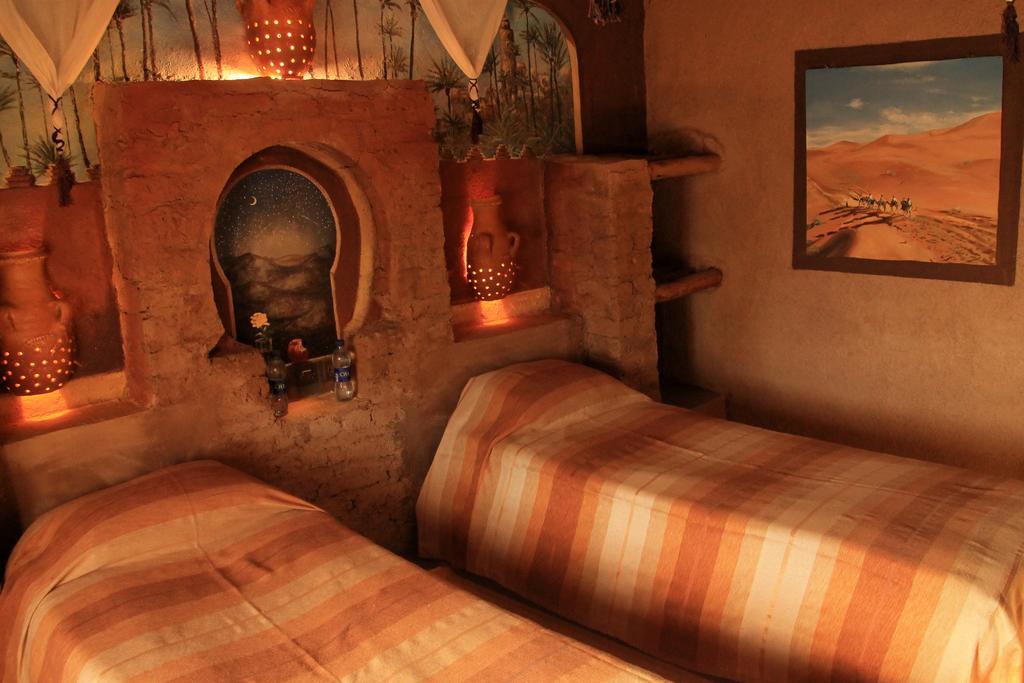 Hôtel La Gazelle Bleue à Merzouga Extérieur photo
