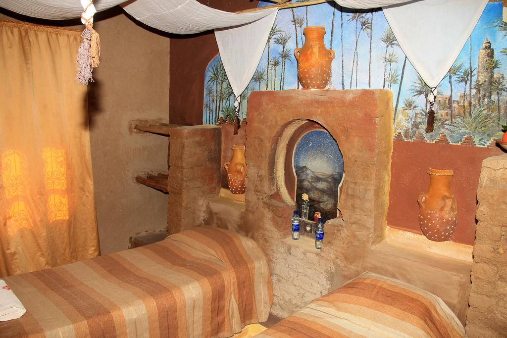 Hôtel La Gazelle Bleue à Merzouga Extérieur photo