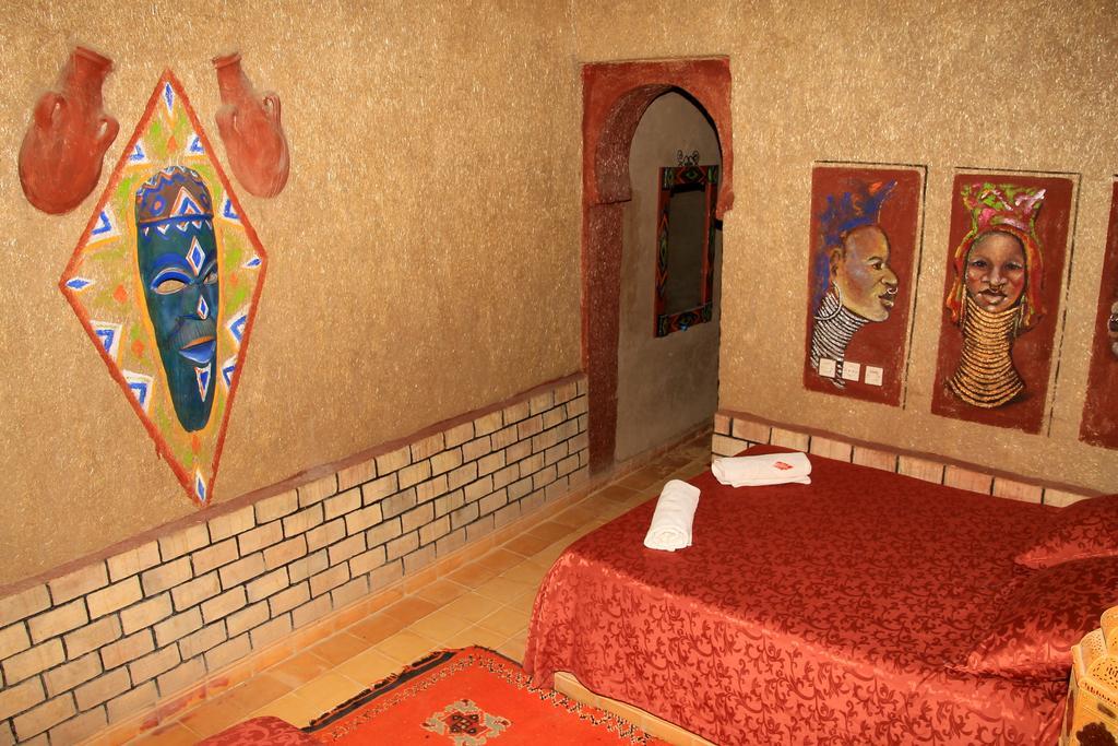 Hôtel La Gazelle Bleue à Merzouga Extérieur photo